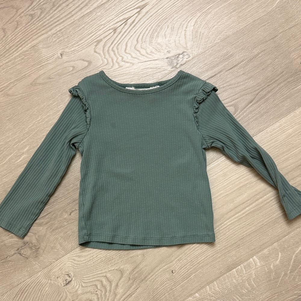 H&M Flounced Long Sleeve Tee